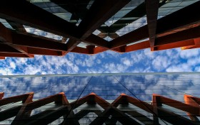 AIとRPAの違いとは？仕組み・得意分野・導入ポイントを解説